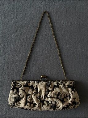 Elegant Black and Cream Brocade Evening Clutch